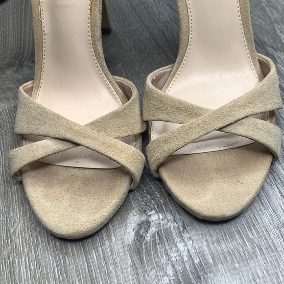 steve madden // nude criss-cross strappy heel - Picture 4 of 6